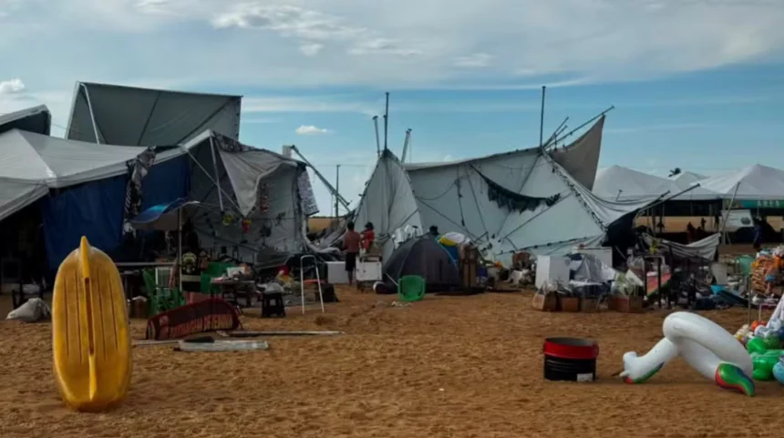 Ventania assusta turistas em praia de Araguacema, derruba barracas e interrompe banho no rio