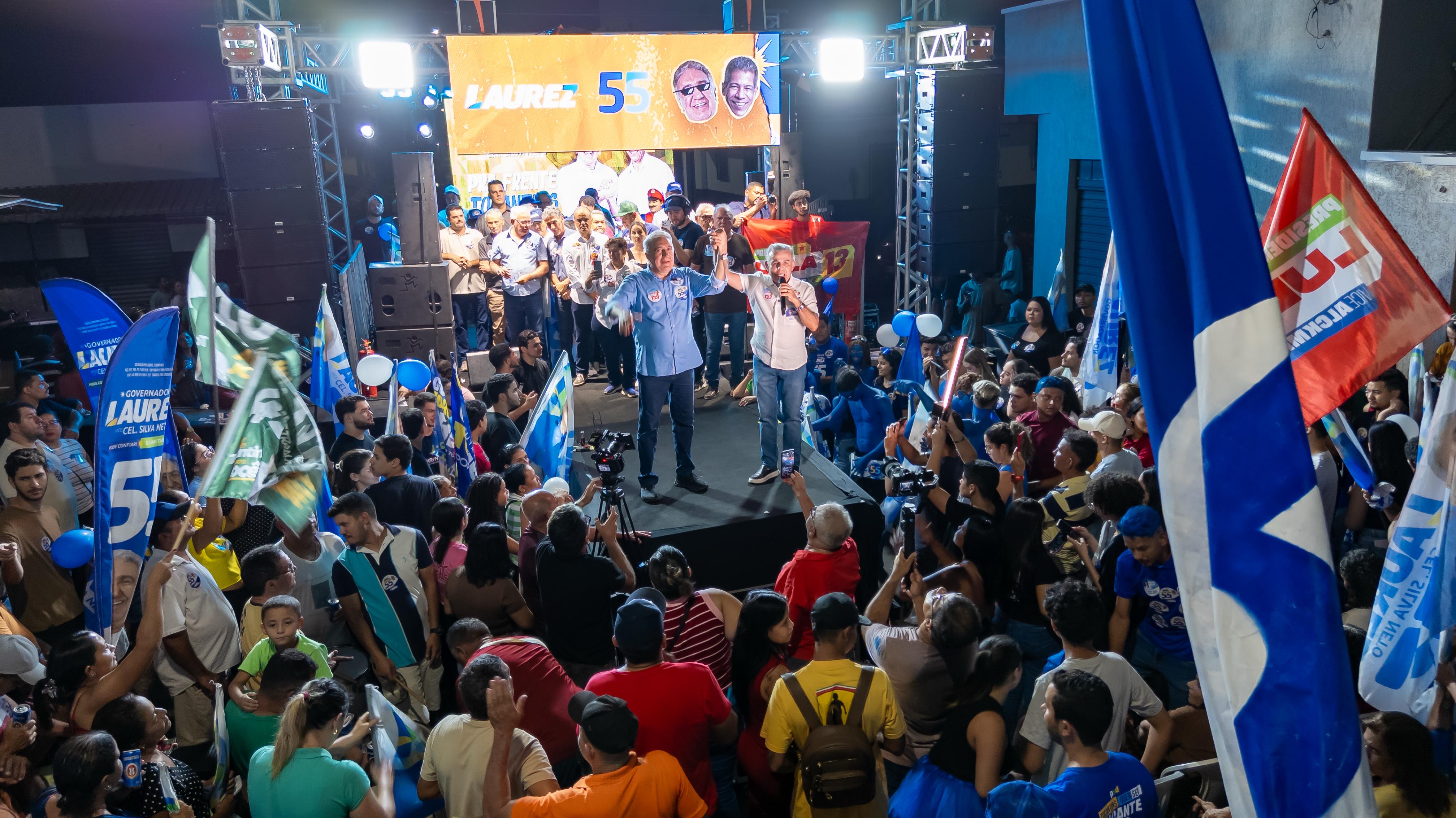 Nos braços do povo, Laurez Moreira realiza último comício de primeiro turno em Gurupi